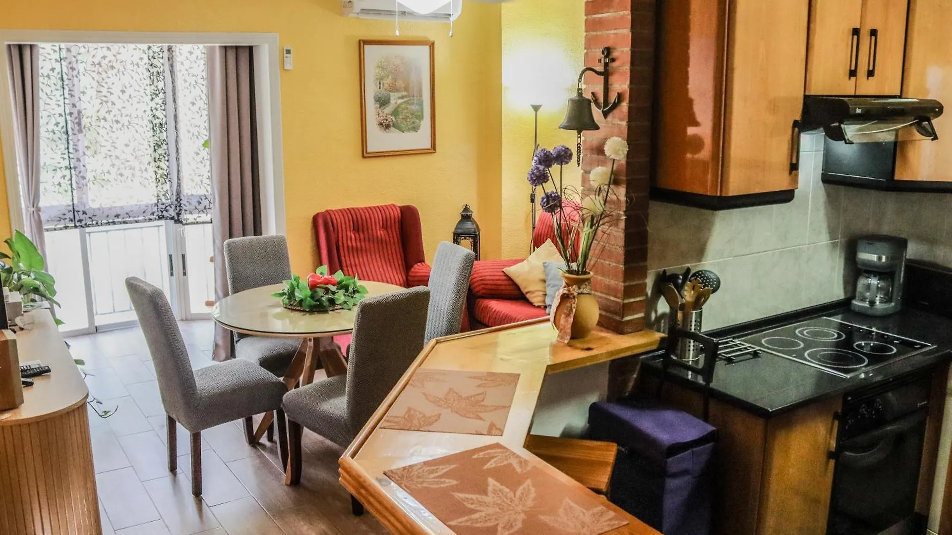 Cozy & Charming Apartment Almuñécar